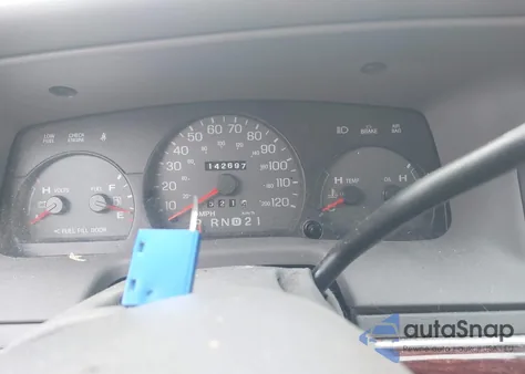 2000 Mercury Grand Marquis Gs из США, поврежденный, VIN 2MEFM74W5YX647298